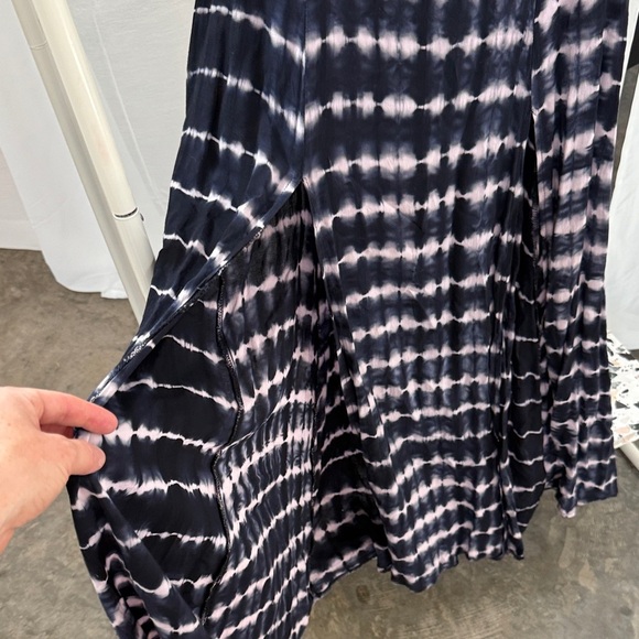 Navy + Pink Tie Dye Dress - Picture 3 of 10